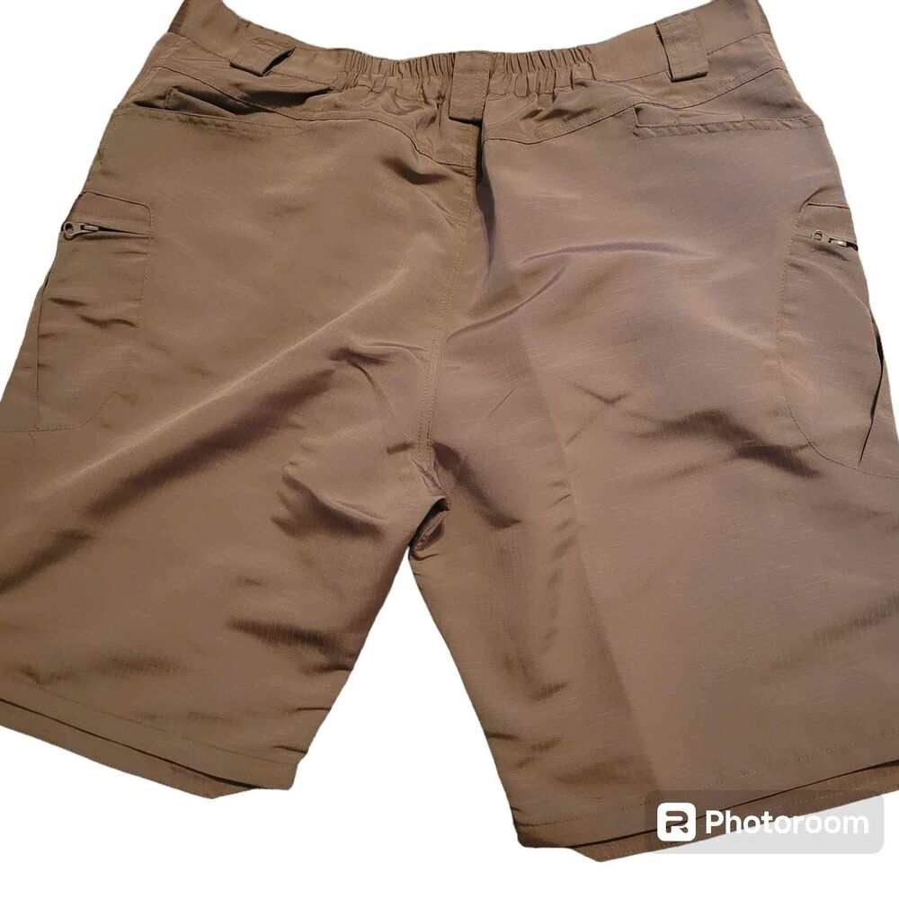 Men's Size 7X Light Weight Cargo Shorts